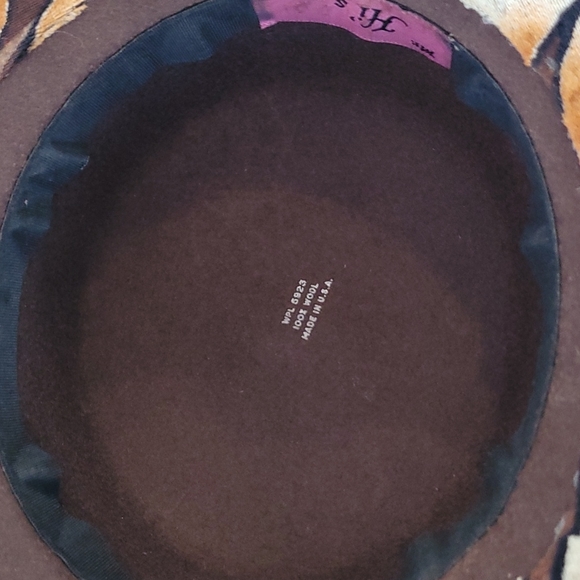 Mr. Hi's Hat - Picture 3 of 6